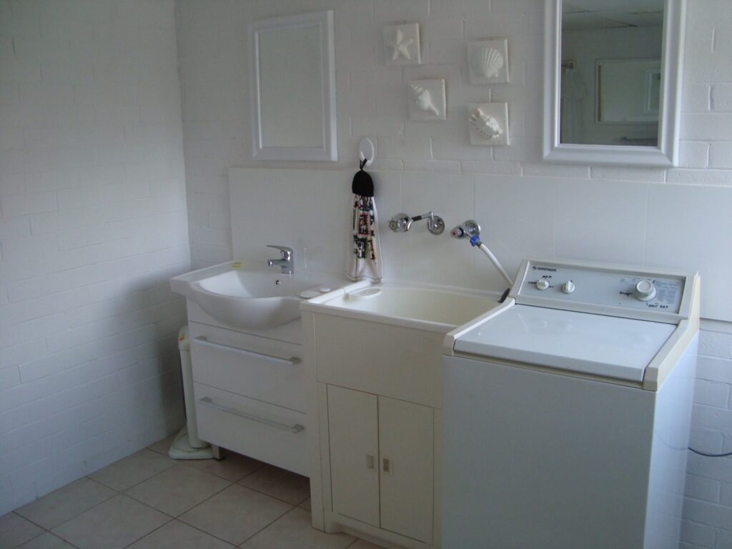 Bathroom/laundry