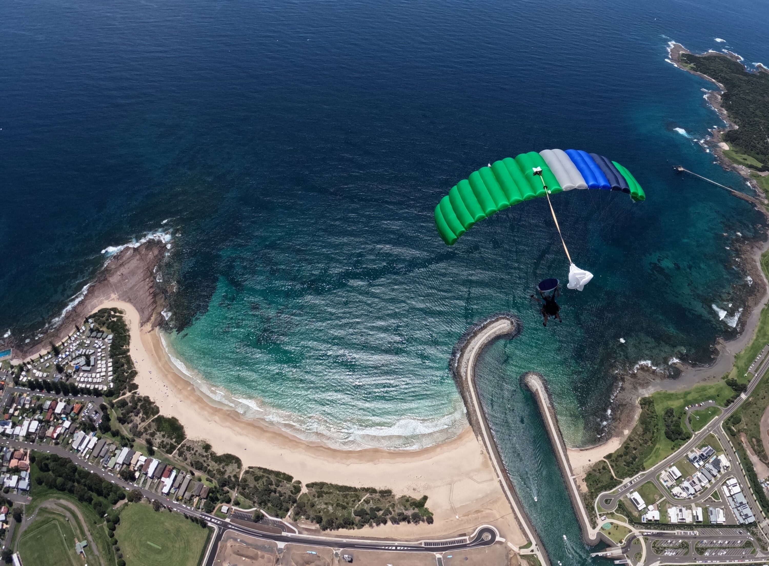 Skydiving over Shellharbour Marina